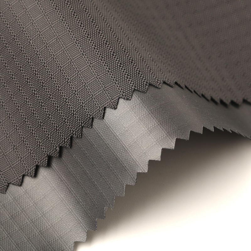 Technical Innovation Meets Classic Weave: The Evolution of Oxford Cloth